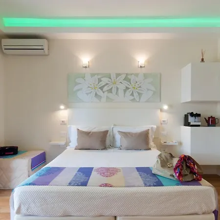 Tre Civette Sul Como Oda ve Kahvaltı *