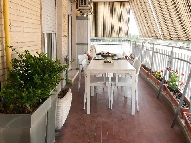 Tre Civette Sul Como * Roma